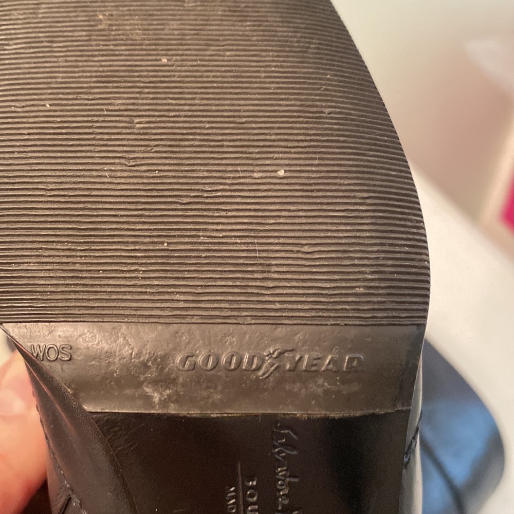 Salvatore Ferragamo Black Leather Mid-Calf Heeled Boots 8.5 - Picture 14 of 16
